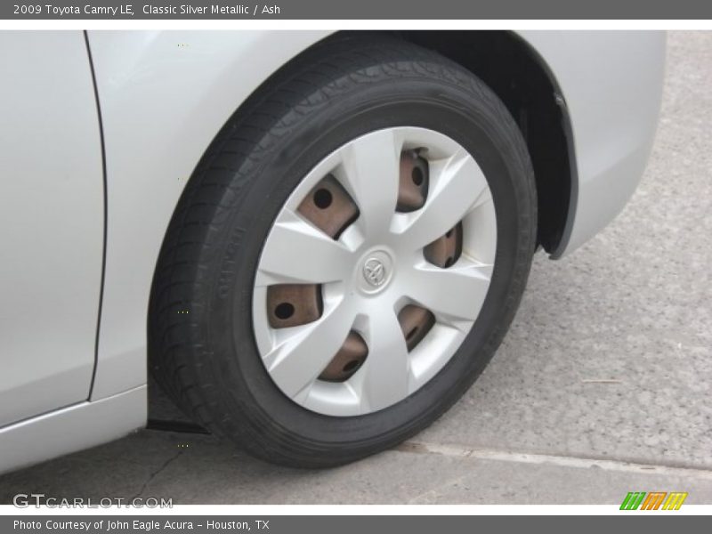 Classic Silver Metallic / Ash 2009 Toyota Camry LE