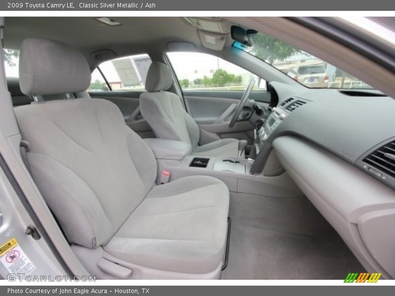 Classic Silver Metallic / Ash 2009 Toyota Camry LE