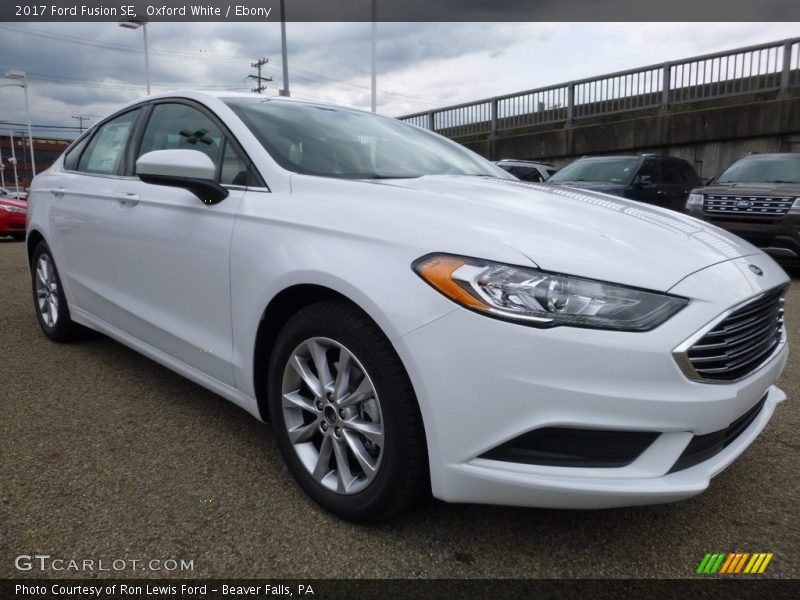 Oxford White / Ebony 2017 Ford Fusion SE