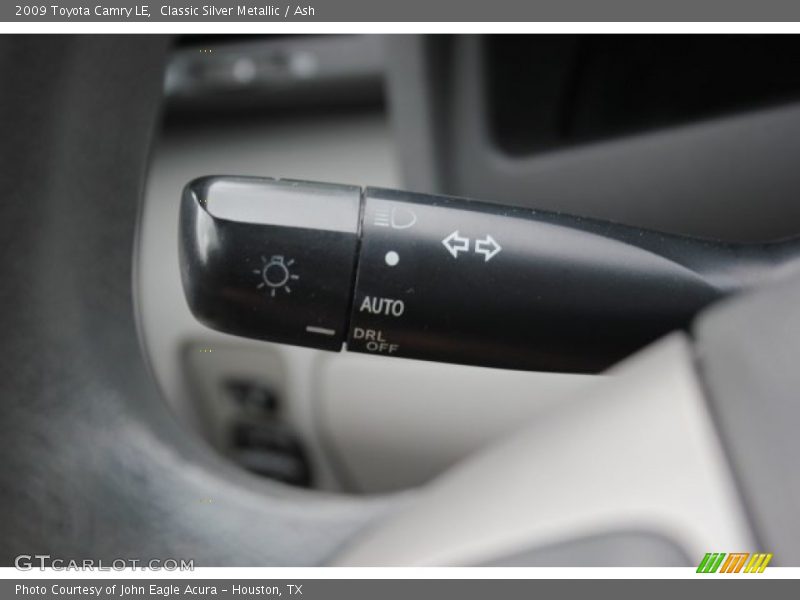 Classic Silver Metallic / Ash 2009 Toyota Camry LE