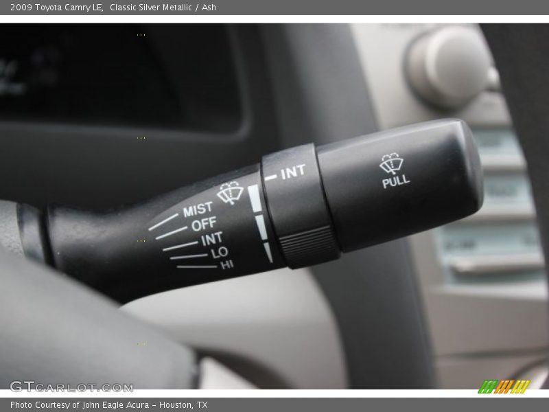 Classic Silver Metallic / Ash 2009 Toyota Camry LE