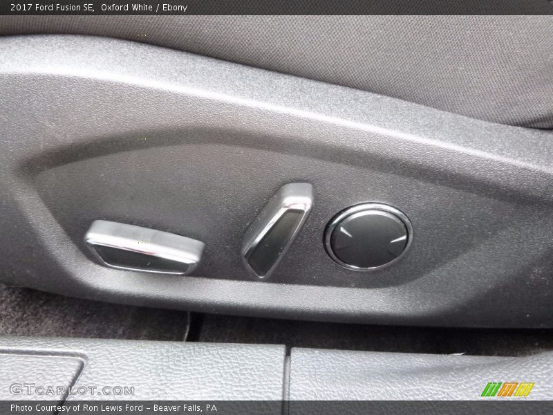 Oxford White / Ebony 2017 Ford Fusion SE