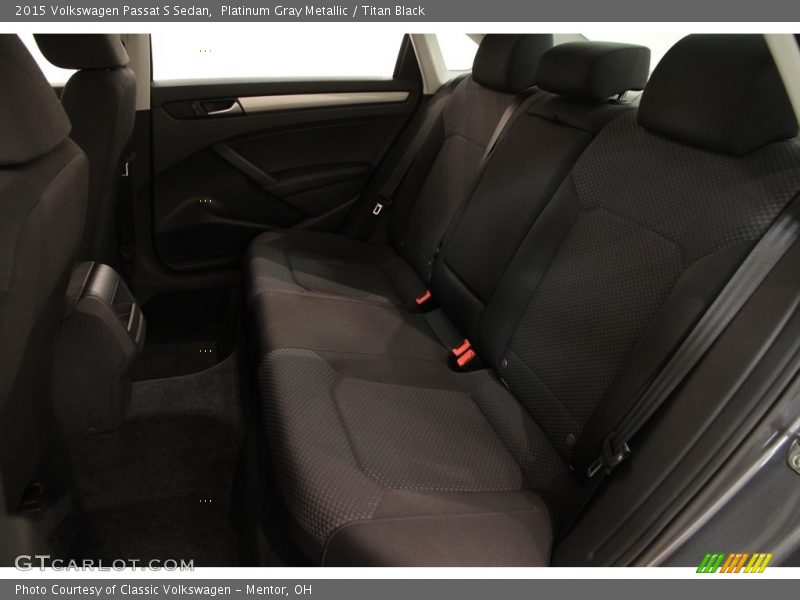 Platinum Gray Metallic / Titan Black 2015 Volkswagen Passat S Sedan