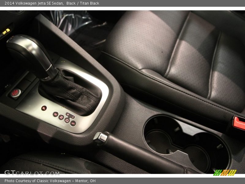 Black / Titan Black 2014 Volkswagen Jetta SE Sedan