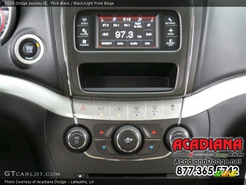 Pitch Black / Black/Light Frost Beige 2016 Dodge Journey SE