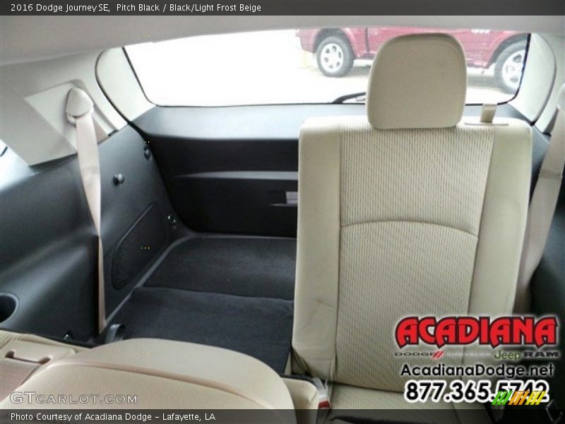 Pitch Black / Black/Light Frost Beige 2016 Dodge Journey SE