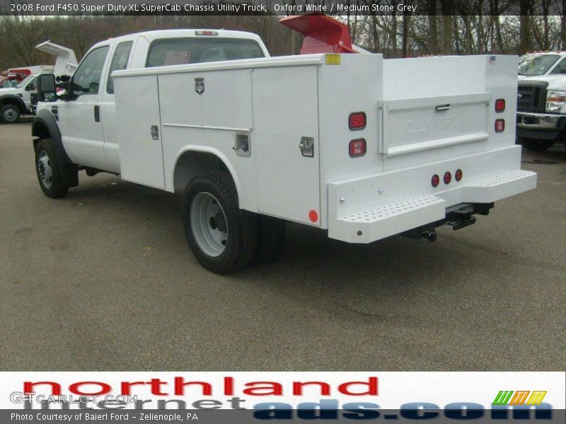Oxford White / Medium Stone Grey 2008 Ford F450 Super Duty XL SuperCab Chassis Utility Truck