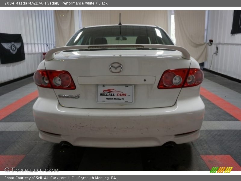 Performance White / Black 2004 Mazda MAZDA6 s Sedan