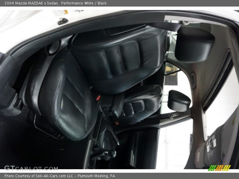 Performance White / Black 2004 Mazda MAZDA6 s Sedan
