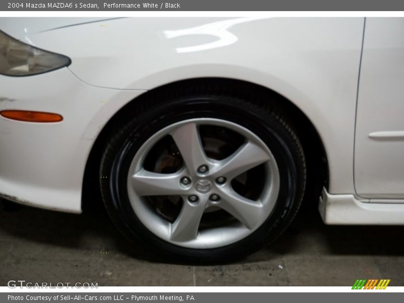 Performance White / Black 2004 Mazda MAZDA6 s Sedan