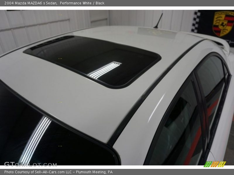 Performance White / Black 2004 Mazda MAZDA6 s Sedan