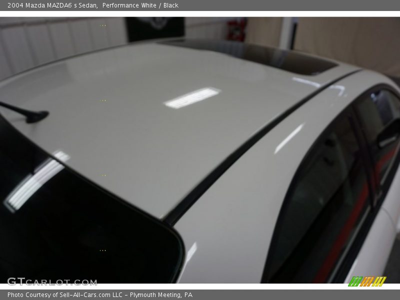Performance White / Black 2004 Mazda MAZDA6 s Sedan