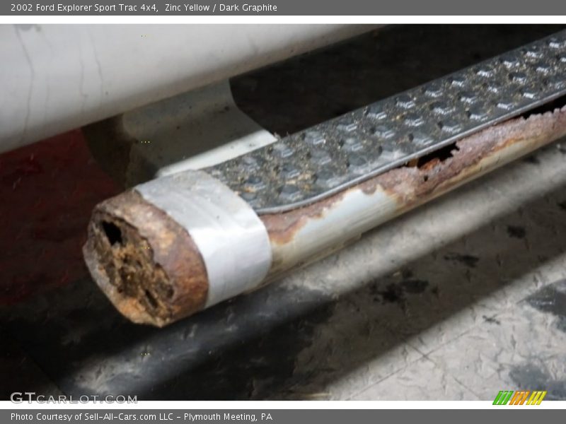 Zinc Yellow / Dark Graphite 2002 Ford Explorer Sport Trac 4x4