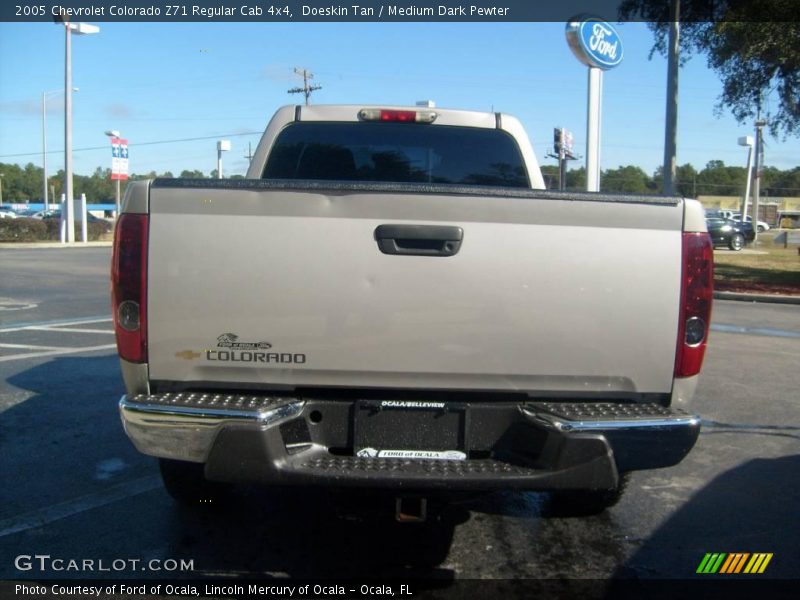 Doeskin Tan / Medium Dark Pewter 2005 Chevrolet Colorado Z71 Regular Cab 4x4