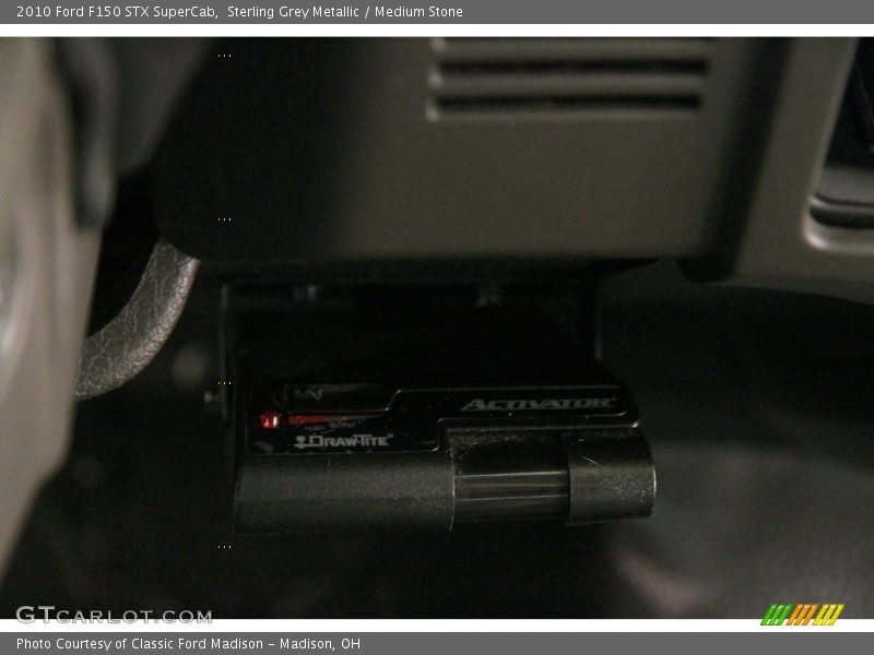 Sterling Grey Metallic / Medium Stone 2010 Ford F150 STX SuperCab