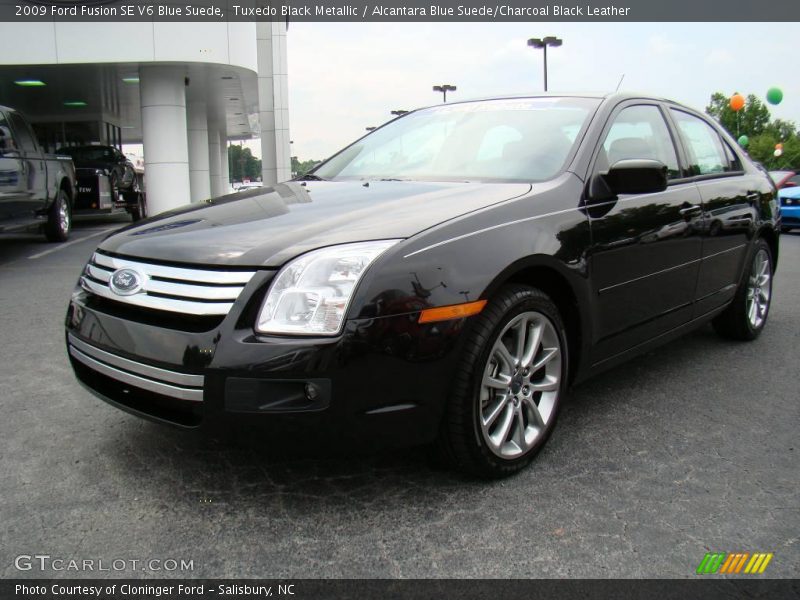 Tuxedo Black Metallic / Alcantara Blue Suede/Charcoal Black Leather 2009 Ford Fusion SE V6 Blue Suede