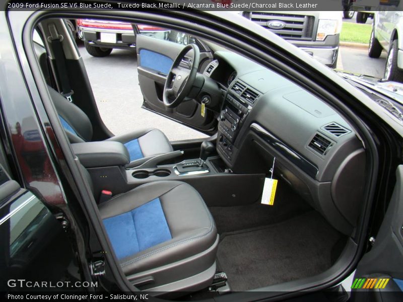 Tuxedo Black Metallic / Alcantara Blue Suede/Charcoal Black Leather 2009 Ford Fusion SE V6 Blue Suede