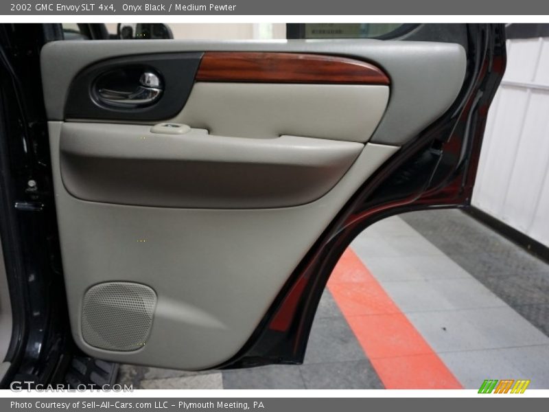 Onyx Black / Medium Pewter 2002 GMC Envoy SLT 4x4