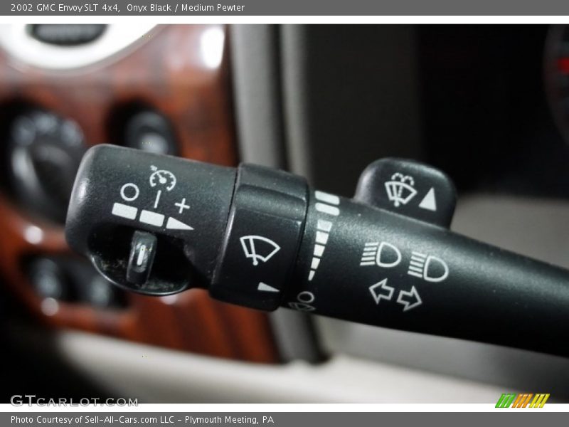 Onyx Black / Medium Pewter 2002 GMC Envoy SLT 4x4