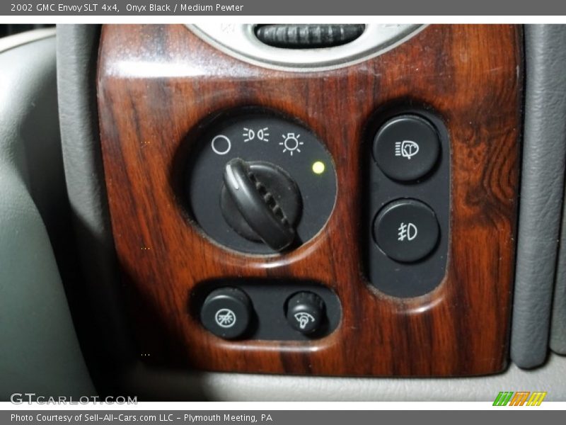 Onyx Black / Medium Pewter 2002 GMC Envoy SLT 4x4