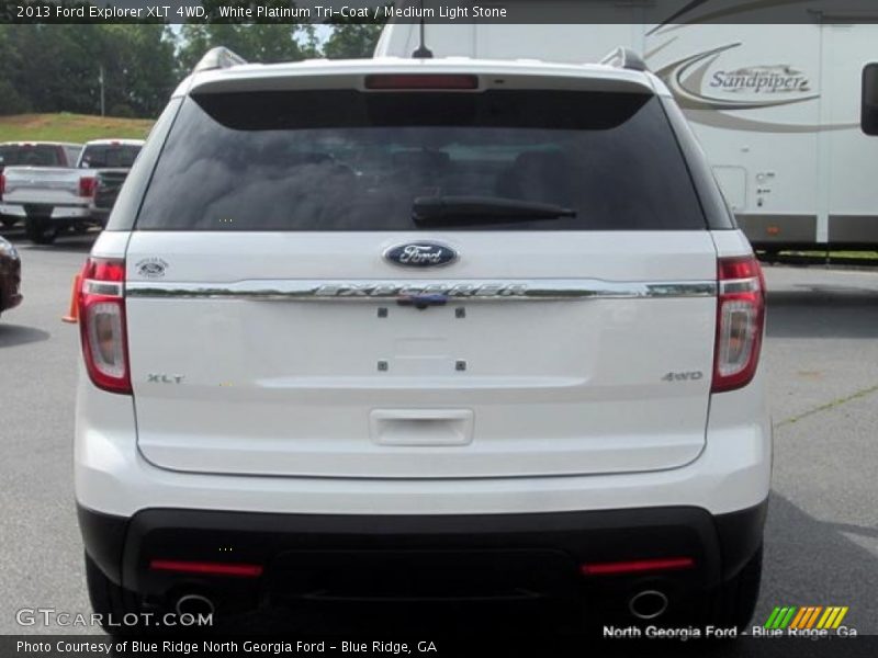 White Platinum Tri-Coat / Medium Light Stone 2013 Ford Explorer XLT 4WD