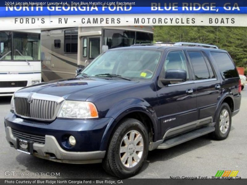True Blue Metallic / Light Parchment 2004 Lincoln Navigator Luxury 4x4