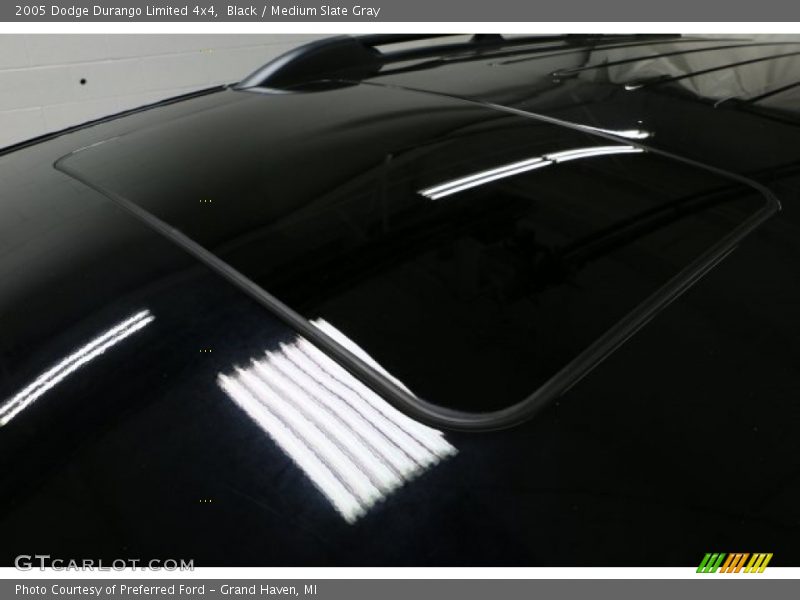 Black / Medium Slate Gray 2005 Dodge Durango Limited 4x4