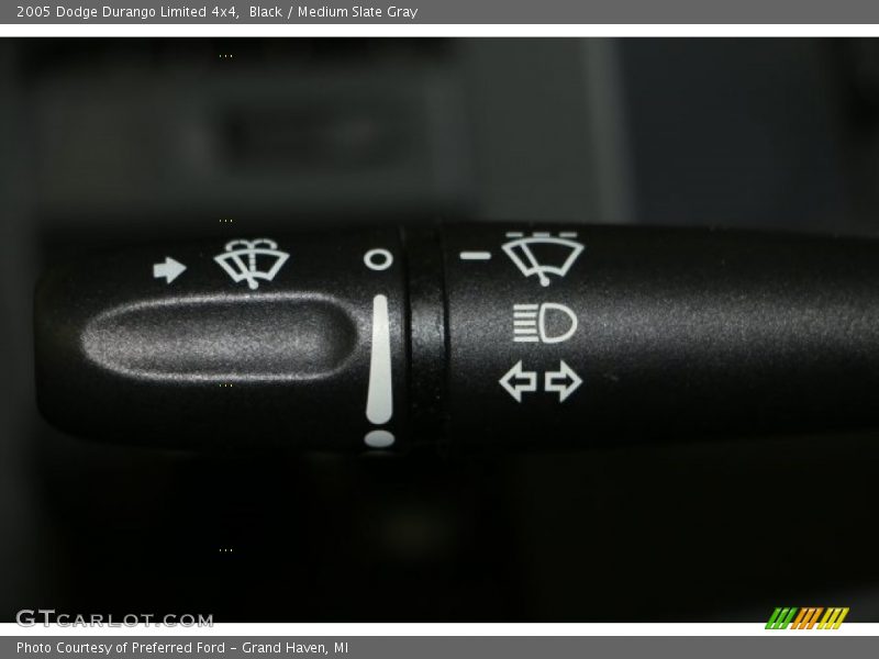 Black / Medium Slate Gray 2005 Dodge Durango Limited 4x4