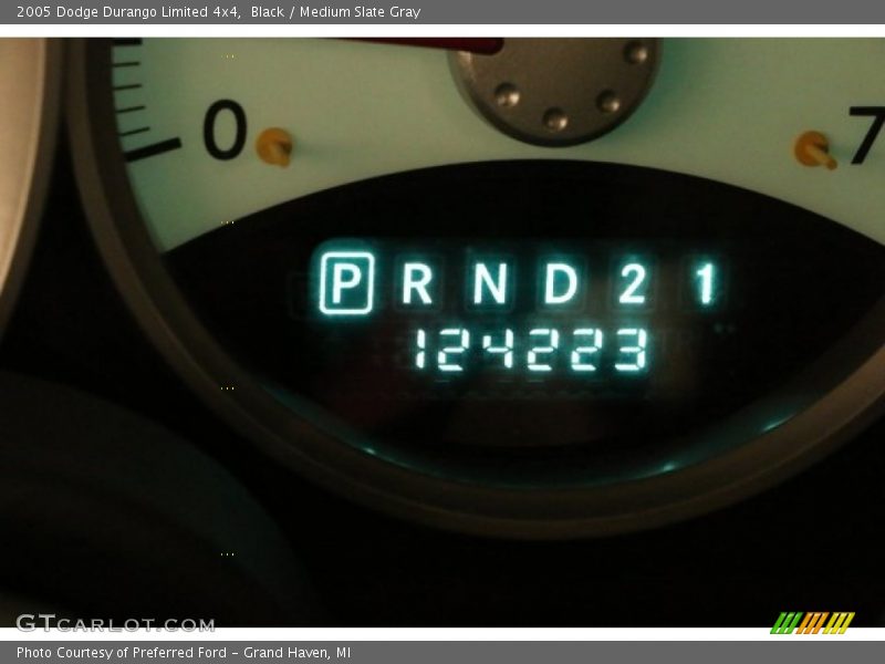 Black / Medium Slate Gray 2005 Dodge Durango Limited 4x4