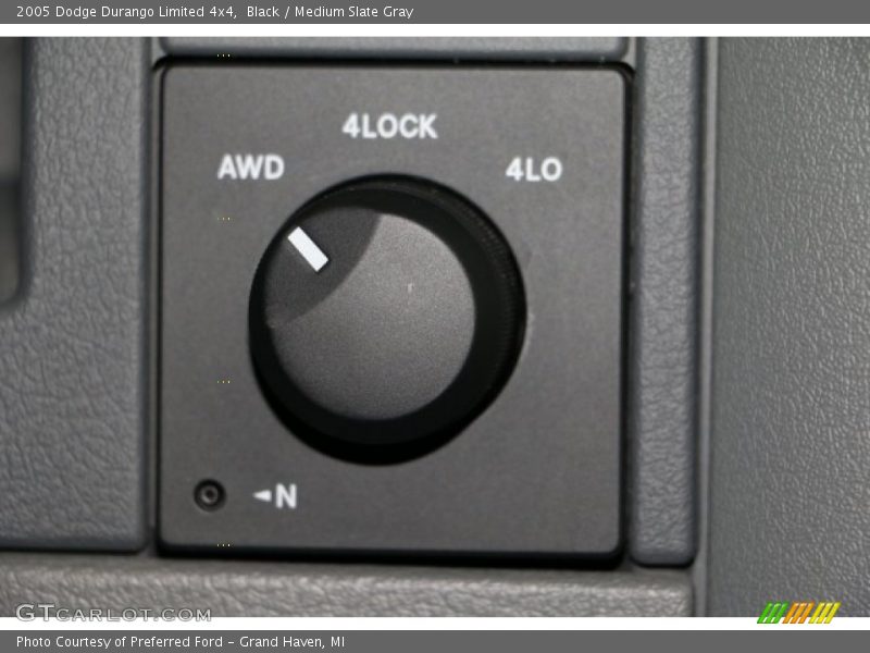 Black / Medium Slate Gray 2005 Dodge Durango Limited 4x4