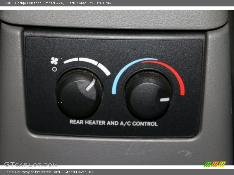 Black / Medium Slate Gray 2005 Dodge Durango Limited 4x4