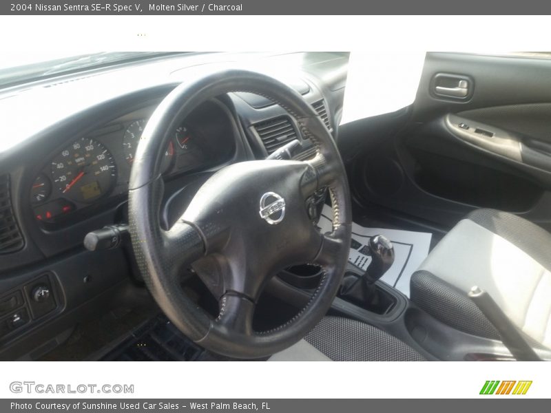 Molten Silver / Charcoal 2004 Nissan Sentra SE-R Spec V