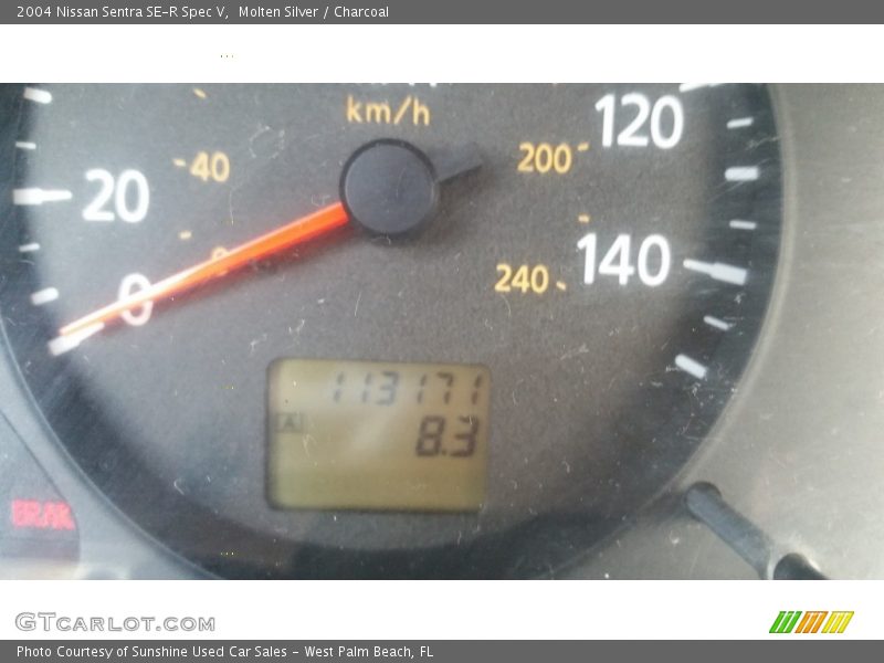 Molten Silver / Charcoal 2004 Nissan Sentra SE-R Spec V