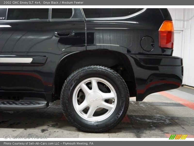 Onyx Black / Medium Pewter 2002 GMC Envoy SLT 4x4