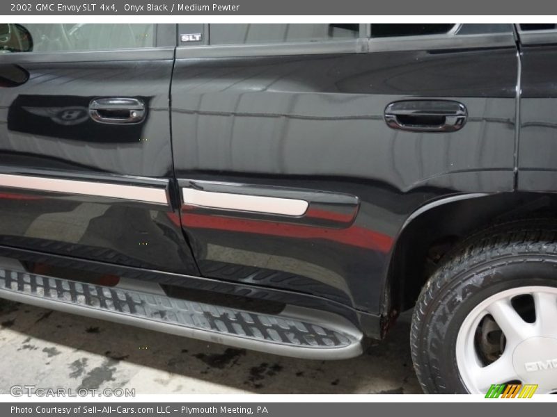 Onyx Black / Medium Pewter 2002 GMC Envoy SLT 4x4