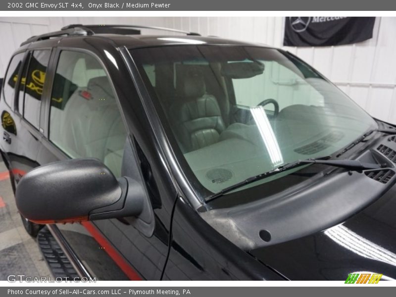 Onyx Black / Medium Pewter 2002 GMC Envoy SLT 4x4