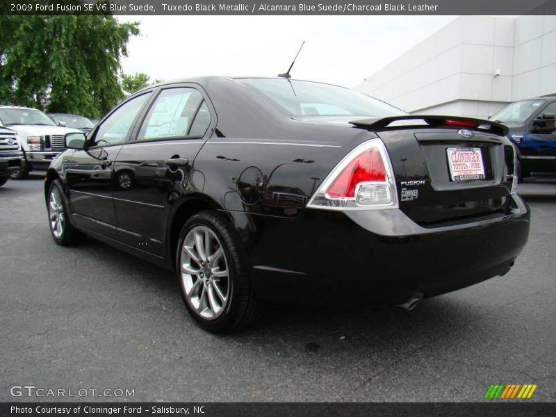 Tuxedo Black Metallic / Alcantara Blue Suede/Charcoal Black Leather 2009 Ford Fusion SE V6 Blue Suede