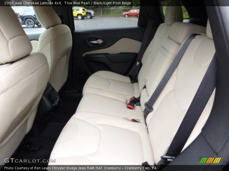True Blue Pearl / Black/Light Frost Beige 2016 Jeep Cherokee Latitude 4x4