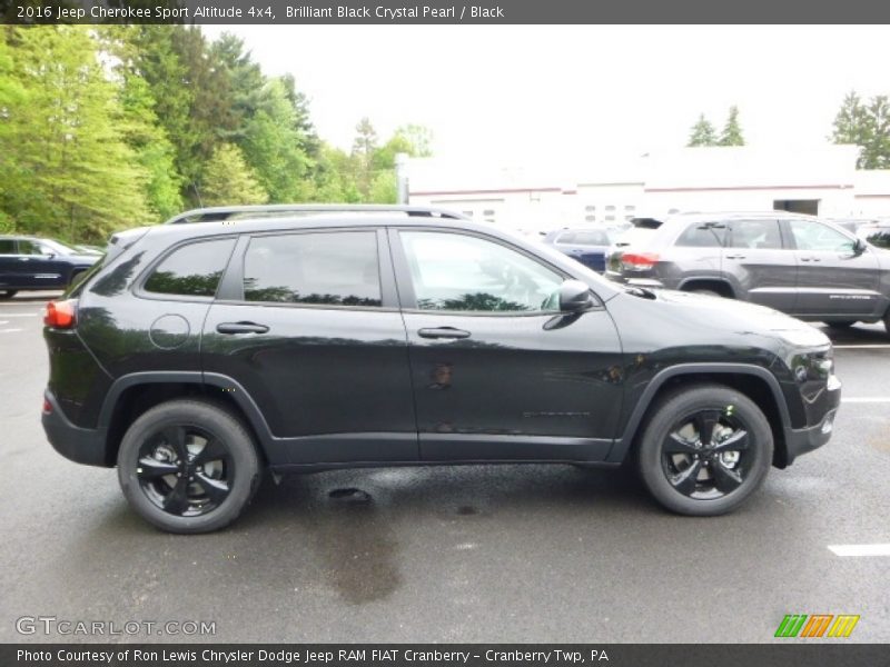 Brilliant Black Crystal Pearl / Black 2016 Jeep Cherokee Sport Altitude 4x4