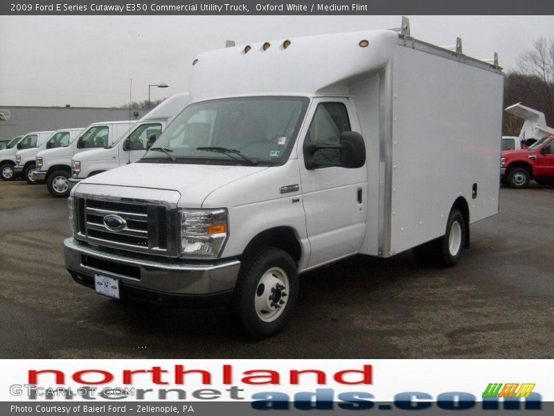Oxford White / Medium Flint 2009 Ford E Series Cutaway E350 Commercial Utility Truck
