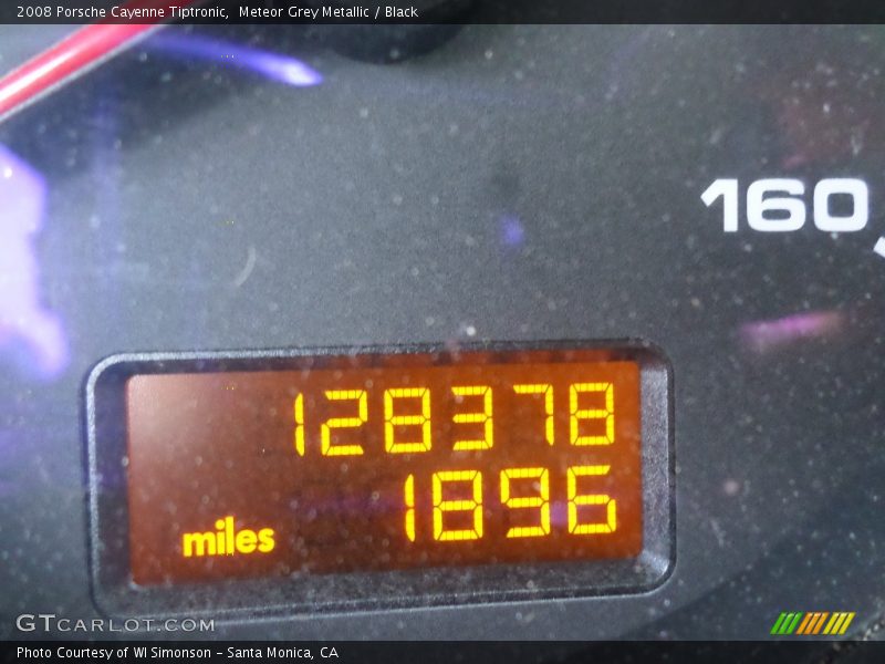 Meteor Grey Metallic / Black 2008 Porsche Cayenne Tiptronic