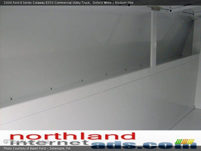 Oxford White / Medium Flint 2009 Ford E Series Cutaway E350 Commercial Utility Truck