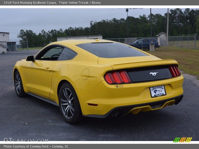 Triple Yellow Tricoat / Ebony 2016 Ford Mustang EcoBoost Coupe