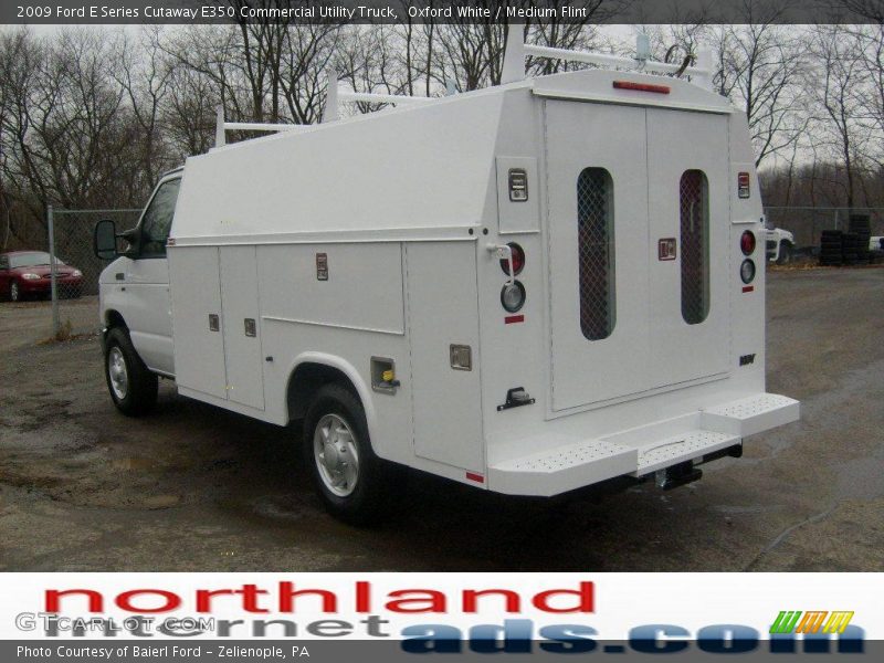 Oxford White / Medium Flint 2009 Ford E Series Cutaway E350 Commercial Utility Truck