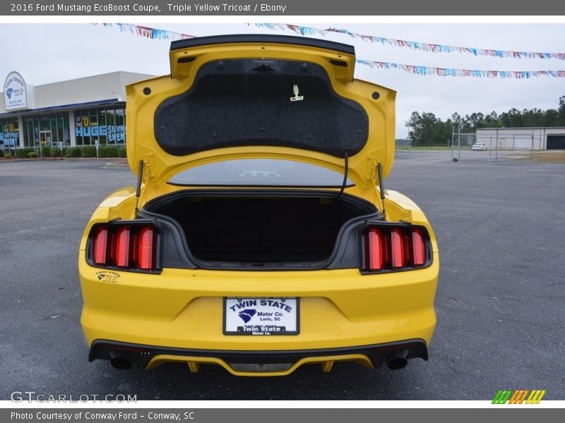 Triple Yellow Tricoat / Ebony 2016 Ford Mustang EcoBoost Coupe