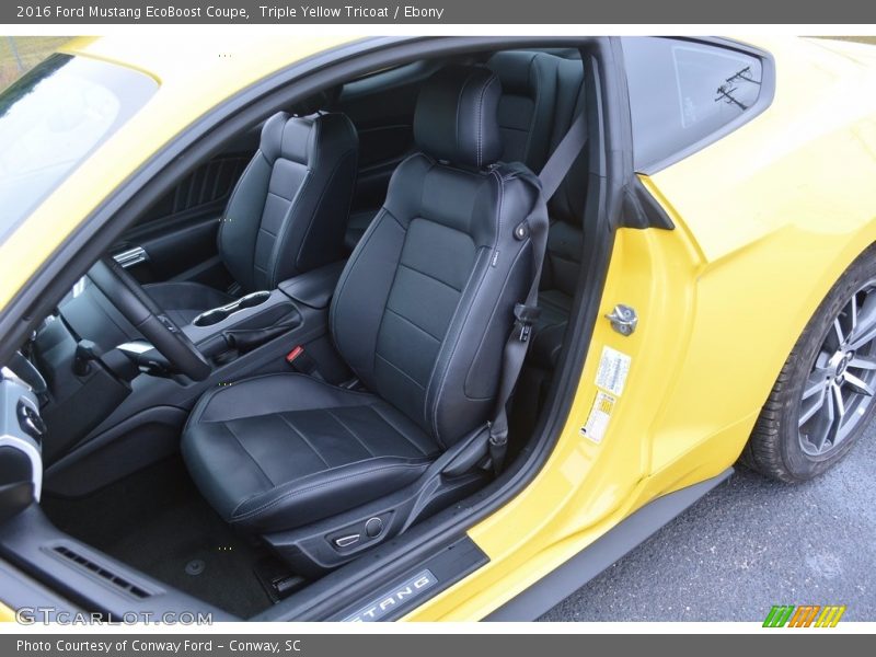 Front Seat of 2016 Mustang EcoBoost Coupe