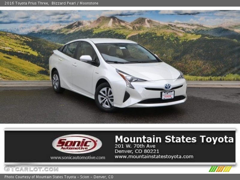 Blizzard Pearl / Moonstone 2016 Toyota Prius Three