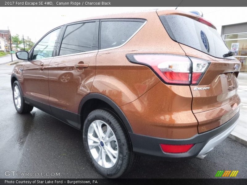 Canyon Ridge / Charcoal Black 2017 Ford Escape SE 4WD