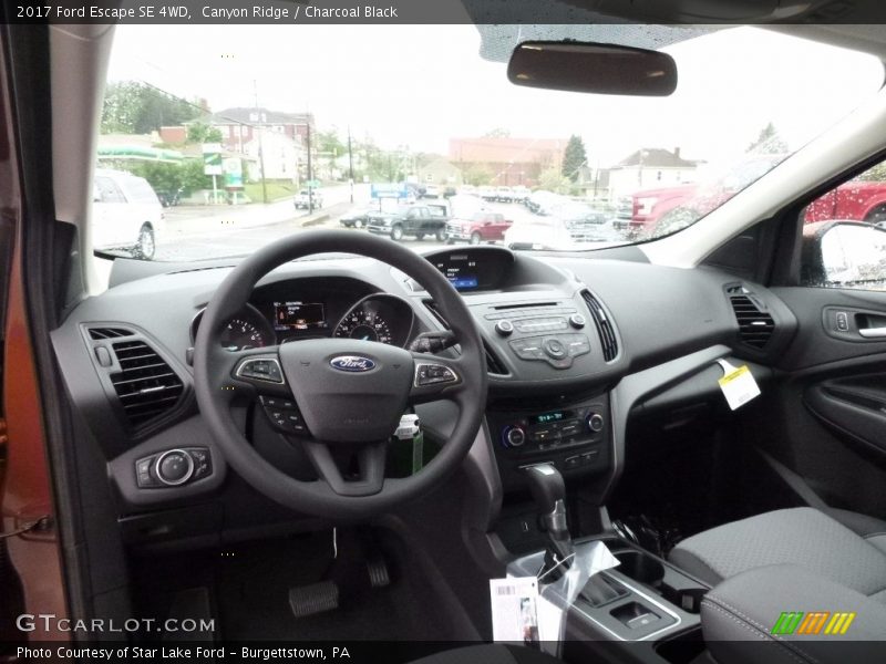 Canyon Ridge / Charcoal Black 2017 Ford Escape SE 4WD