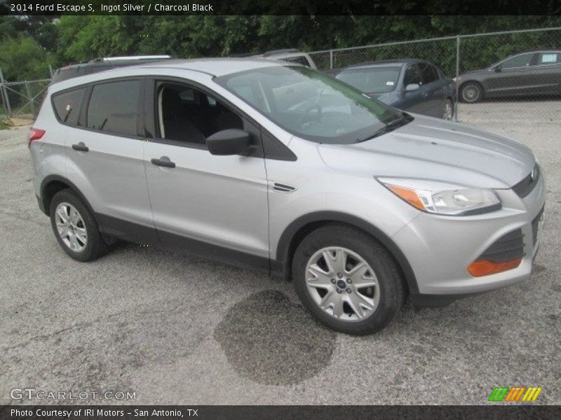 Ingot Silver / Charcoal Black 2014 Ford Escape S